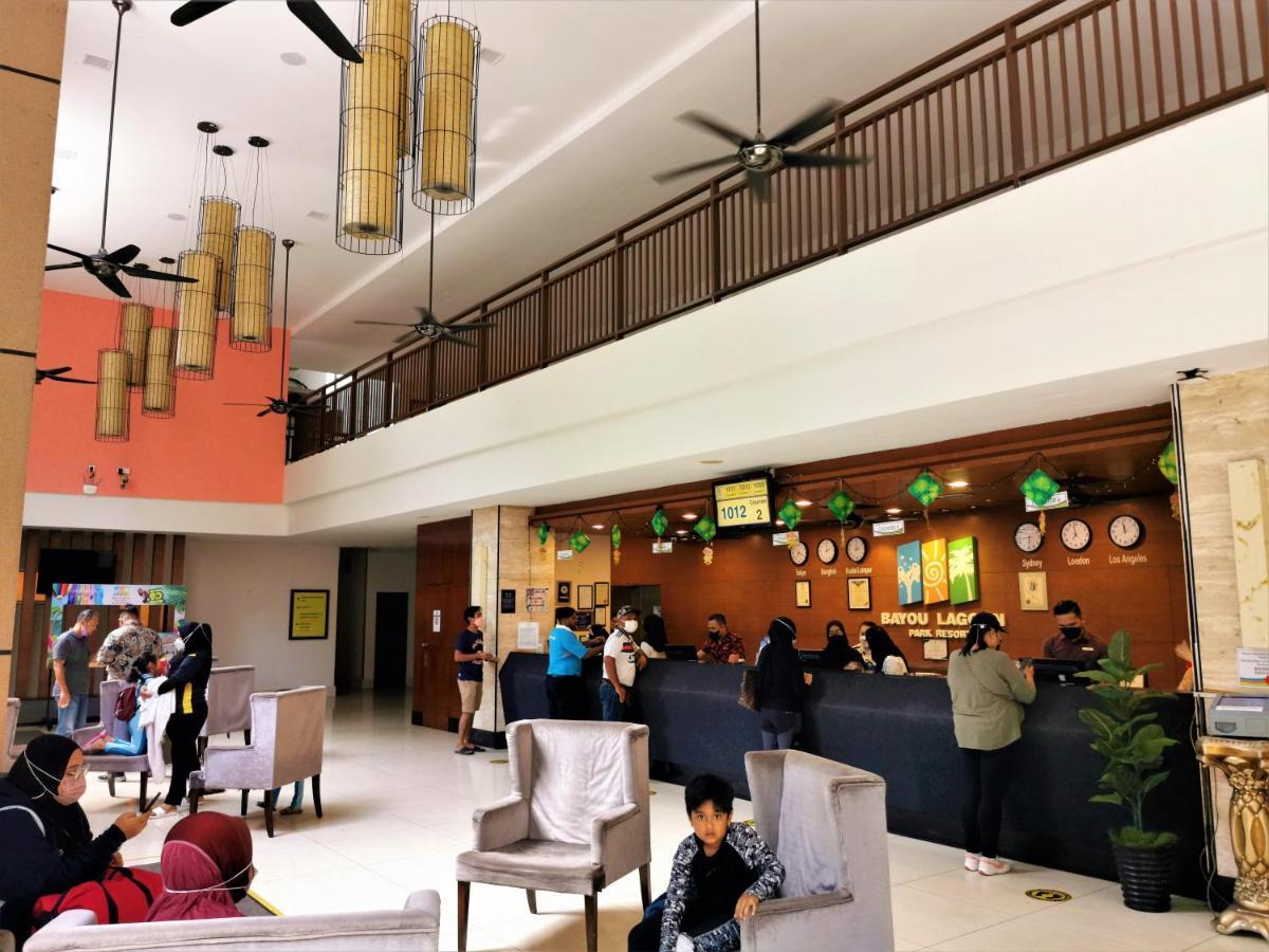 B - Lagoon Water Themepark Suite Melaka Town Экстерьер фото